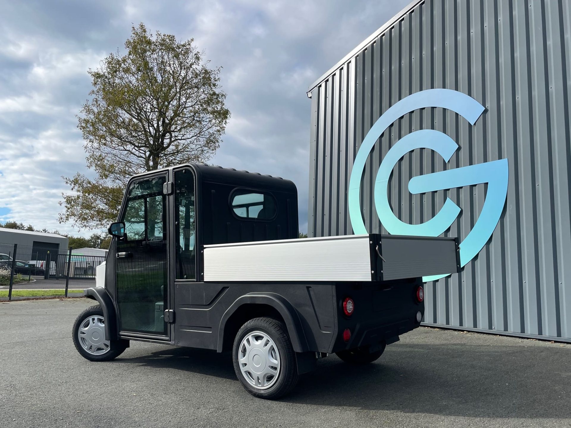 Zelec GC-D2B Golfette utilitaire électrique homologuée route